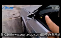 华茂驾校师傅车外讲解倒车全过程视频